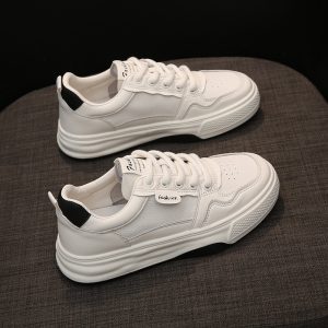 Zapatillas de damas estandar economica