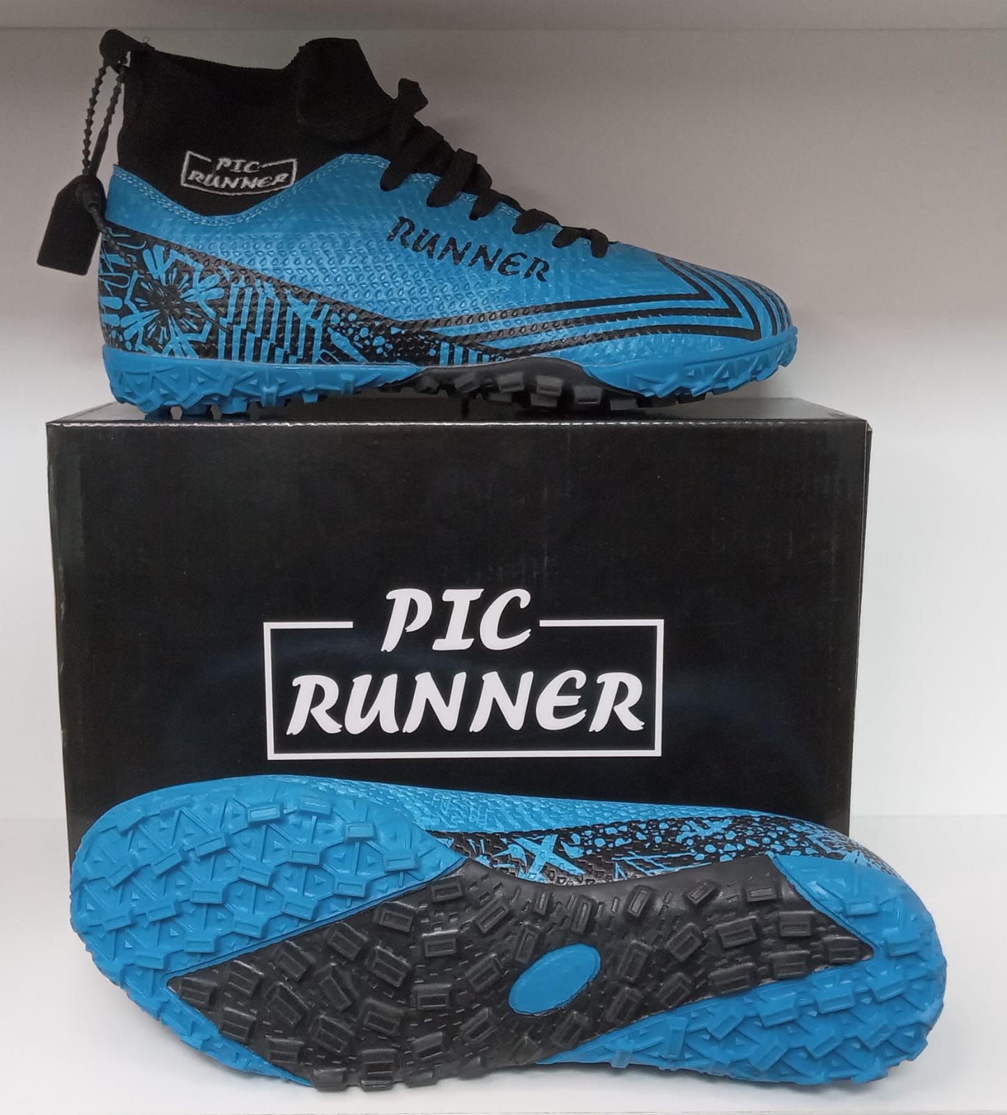 Storm blue caña alta con media autoajustable