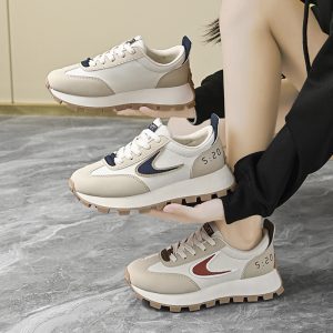 Mujer dama: estilo urbano deportivo  - linea economica plus