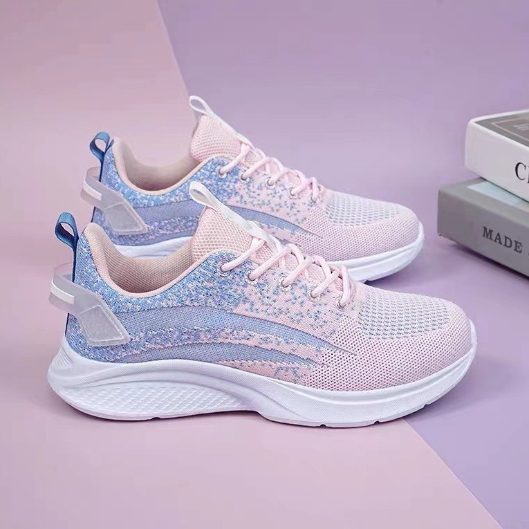 Mujer dama: estilo urbano deportivo  - linea economica plus