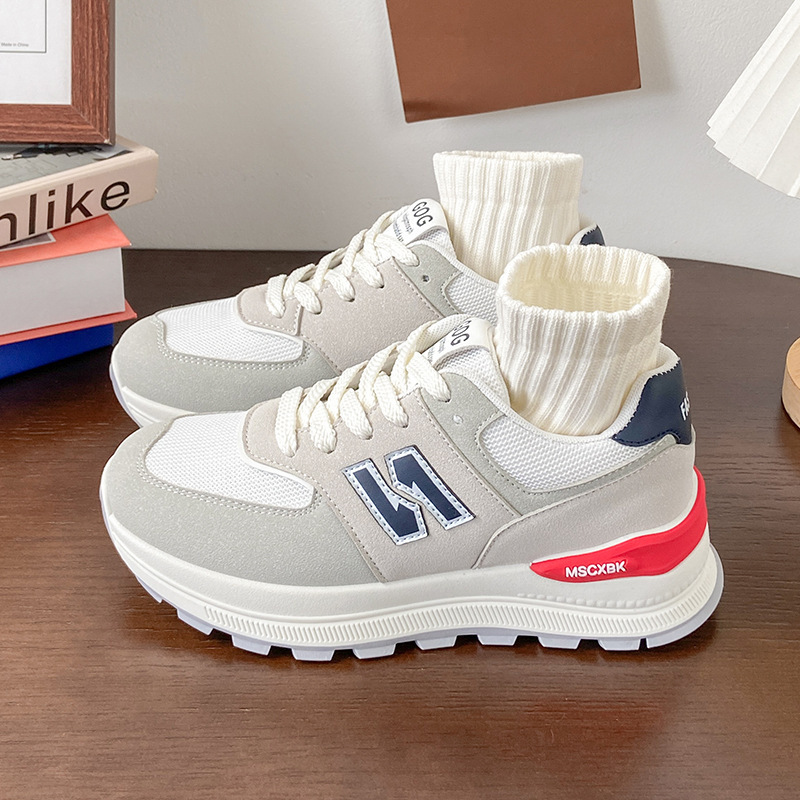 Mujer dama: estilo urbano deportivo  - linea economica plus