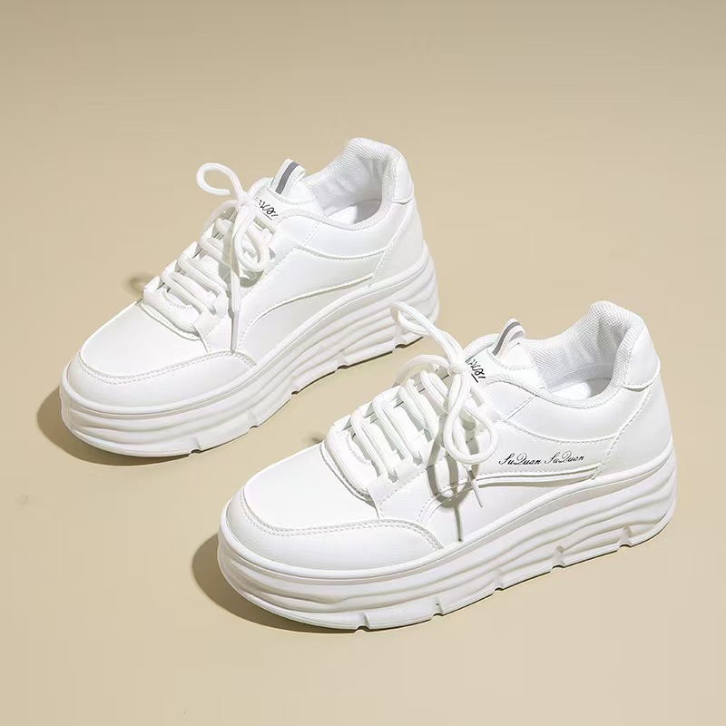 Dama: estilo urbano deportivo – linea economica plus